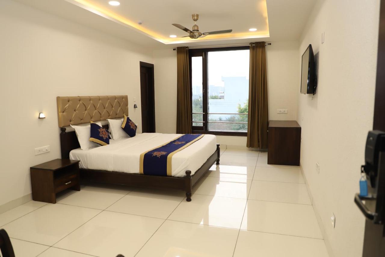 Clover Inn Udaipur Esterno foto