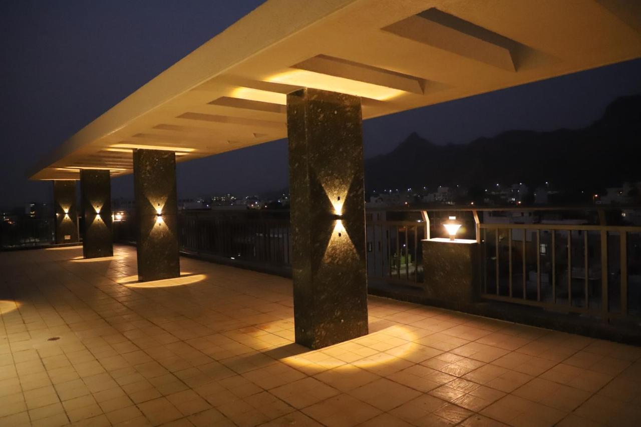Clover Inn Udaipur Esterno foto