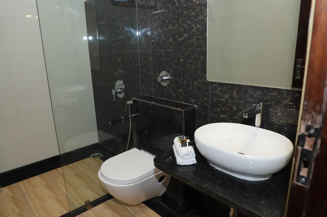 Clover Inn Udaipur Esterno foto
